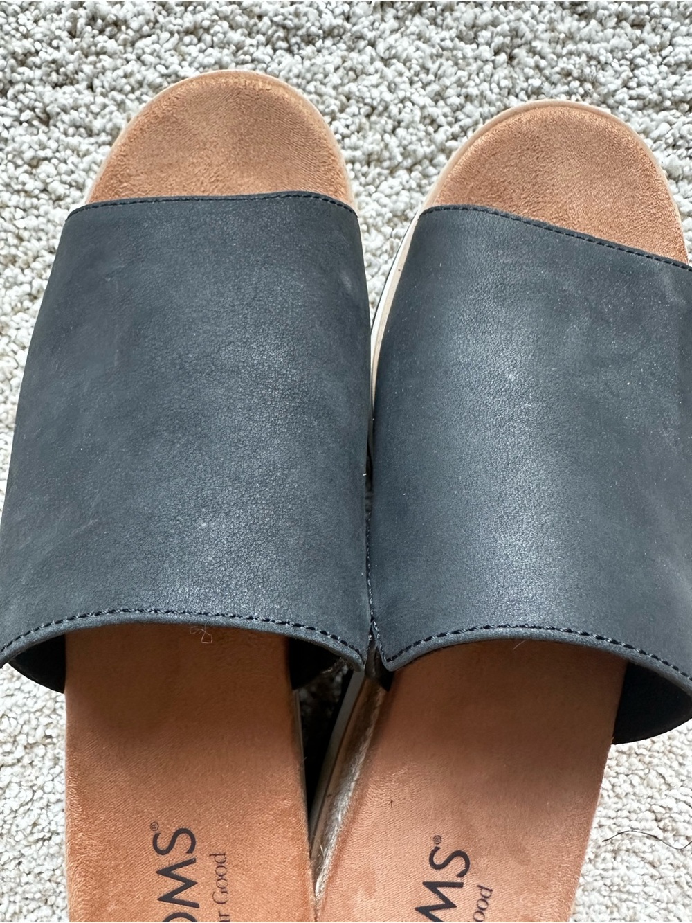 Toms LEATHER UPPER Diana Espadrille Wedge Slide in Black and Tan - Picture 3 of 8